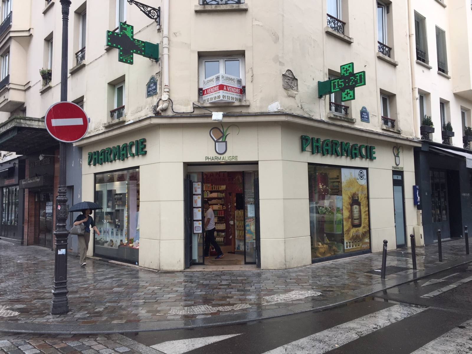 Façades de la pharmacie Aligre avant travaux