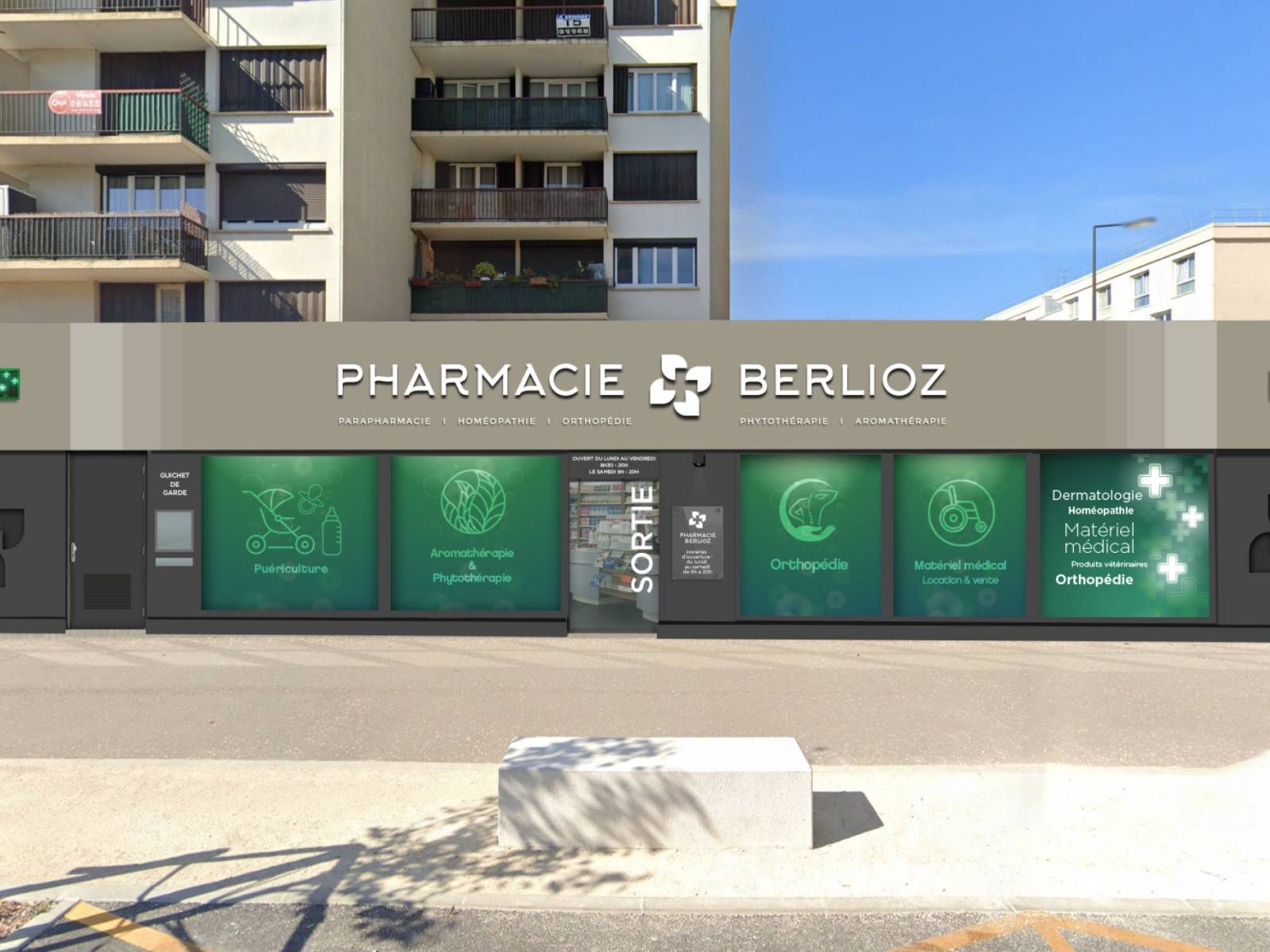 Pharmacie Berlioz à Saint-Michel-Sur-Orge Projet de rénovation de la devanture et enseigne